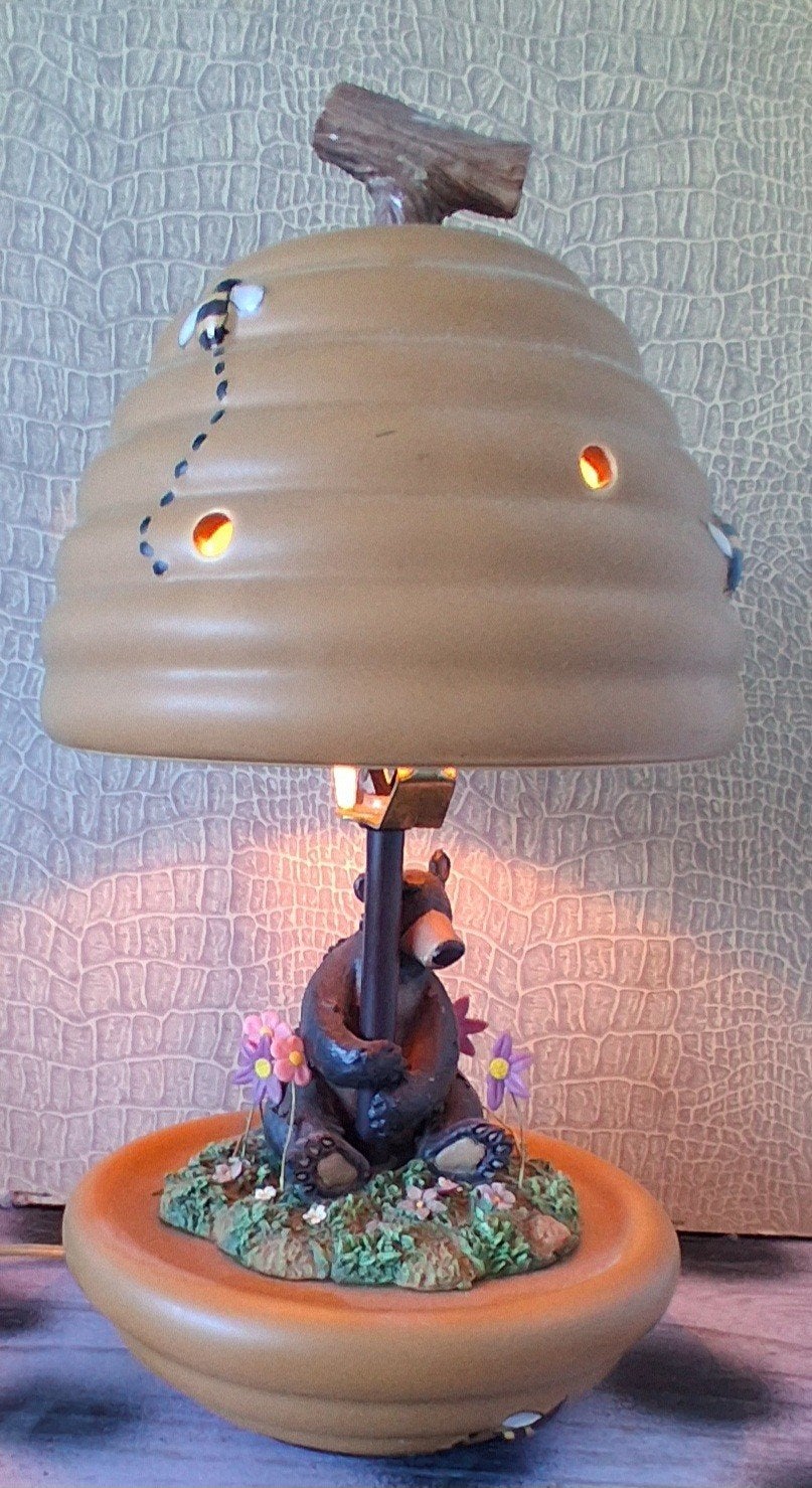 Tafellamp. JUNGLE BOOK. Keramiek.  30 cm., Huis en Inrichting, Lampen | Tafellampen, Ophalen, Zo goed als nieuw, Overige materialen