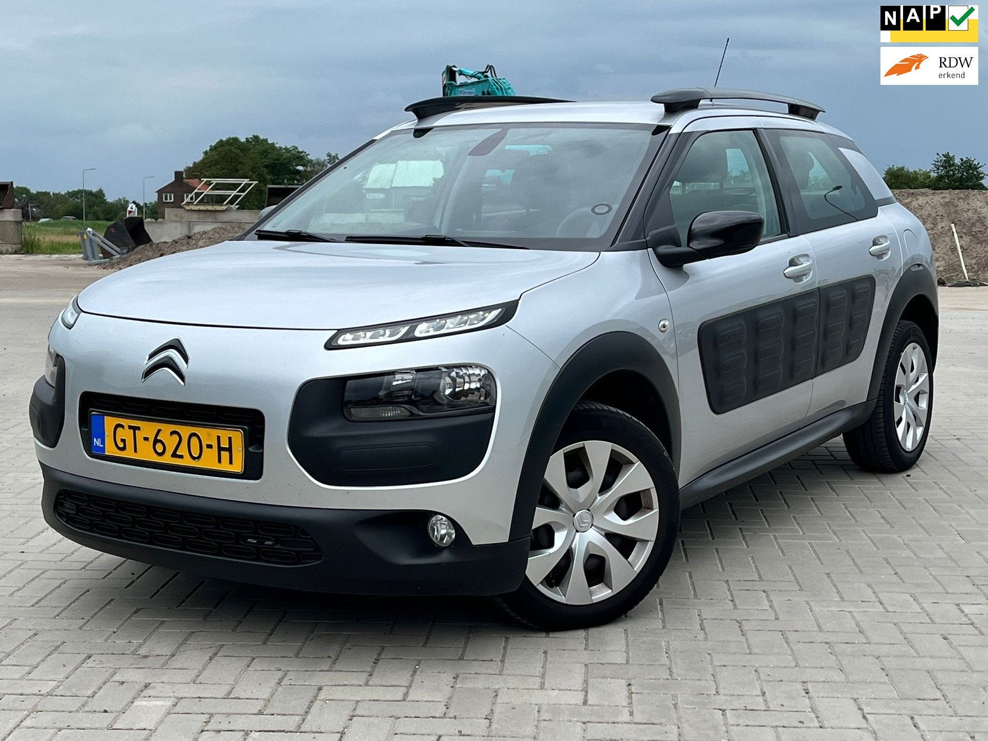 Citroen C4 Cactus 1.2 PureTech Business NAP, Auto's, Voorwielaandrijving, Gebruikt, 1199 cc, 82 pk