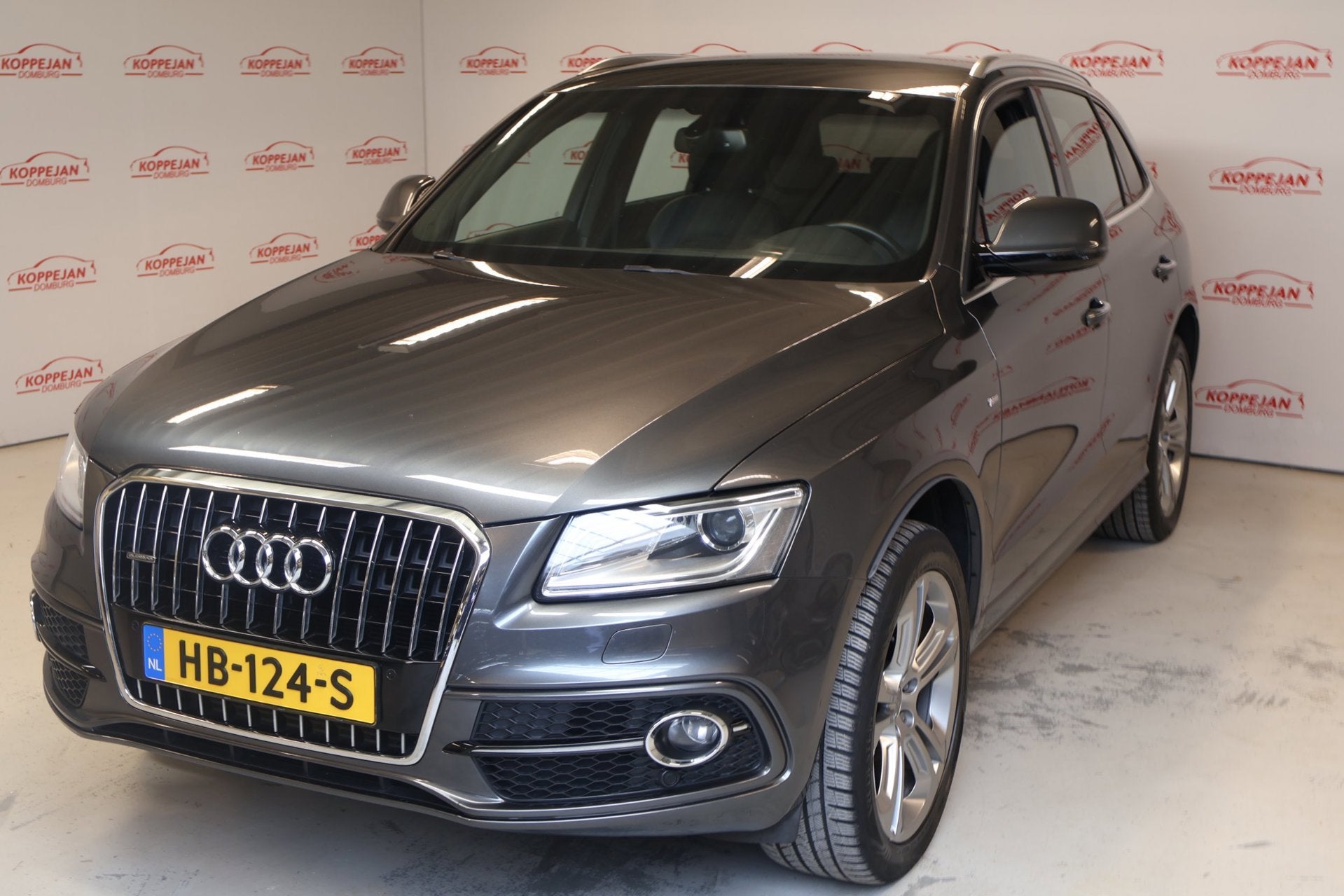 Audi Q5 2.0 TFSI quattro Adrenalin Sport NL auto, trekhaak,, Gebruikt, 4 cilinders, Leder en Stof, Origineel Nederlands
