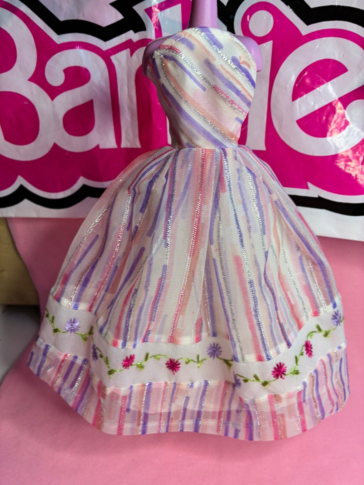 Spring time / Frühlingszauber Barbie jurk vintage 1983, Verzamelen, Ophalen, Gebruikt, Kleertjes