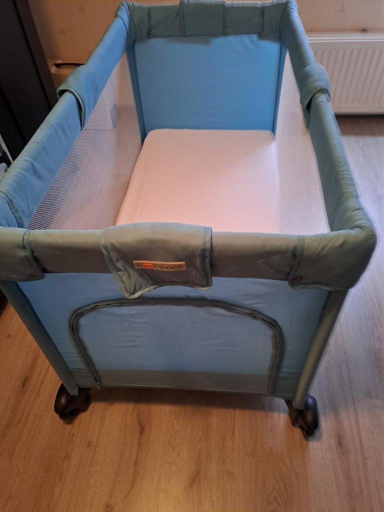 Mooie reiswieg of ledikant voor kinderen, Ophalen of Verzenden, Zo goed als nieuw, Reisbedje