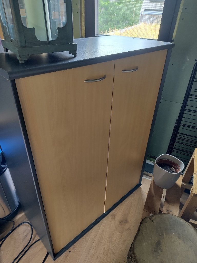 Opbergkast, Huis en Inrichting, Kasten | Boekenkasten, Ophalen, Gebruikt, Met deur(en), 100 tot 150 cm