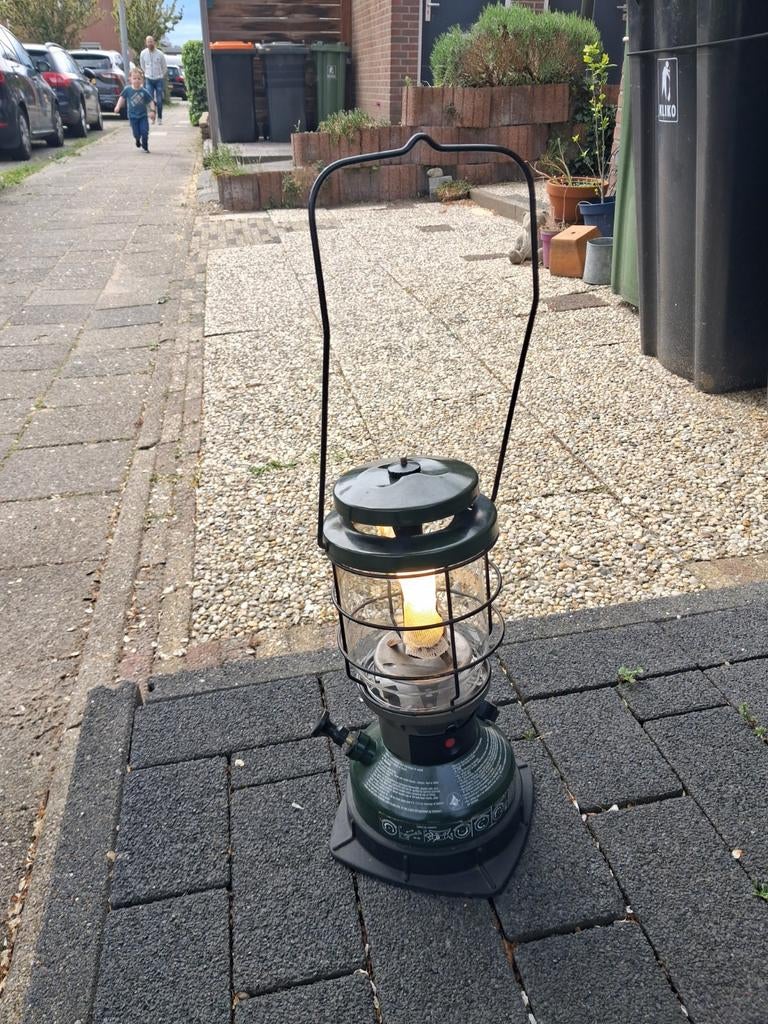 Coleman lantaarn Northstar met elektrische ontsteking, Ophalen, Gebruikt, Batterij