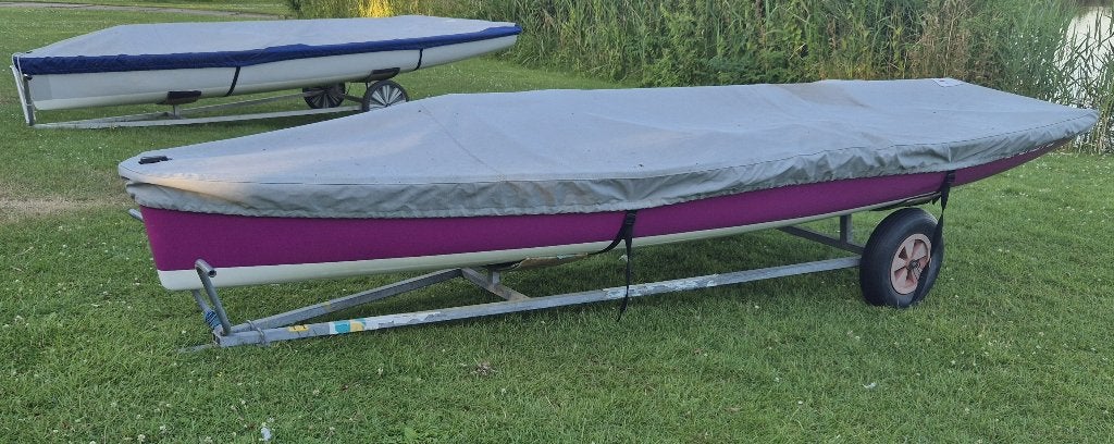 Splash 2598 en Splash 2663 in supernette staat, Watersport en Boten, Open zeilboten, Ophalen, Splash, Polyester, Zo goed als nieuw