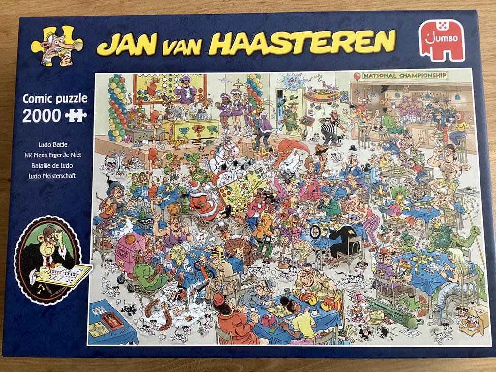 Jan van Haasteren 2000 stukjes, Hobby en Vrije tijd, Ophalen of Verzenden, 500 t/m 1500 stukjes, Zo goed als nieuw
