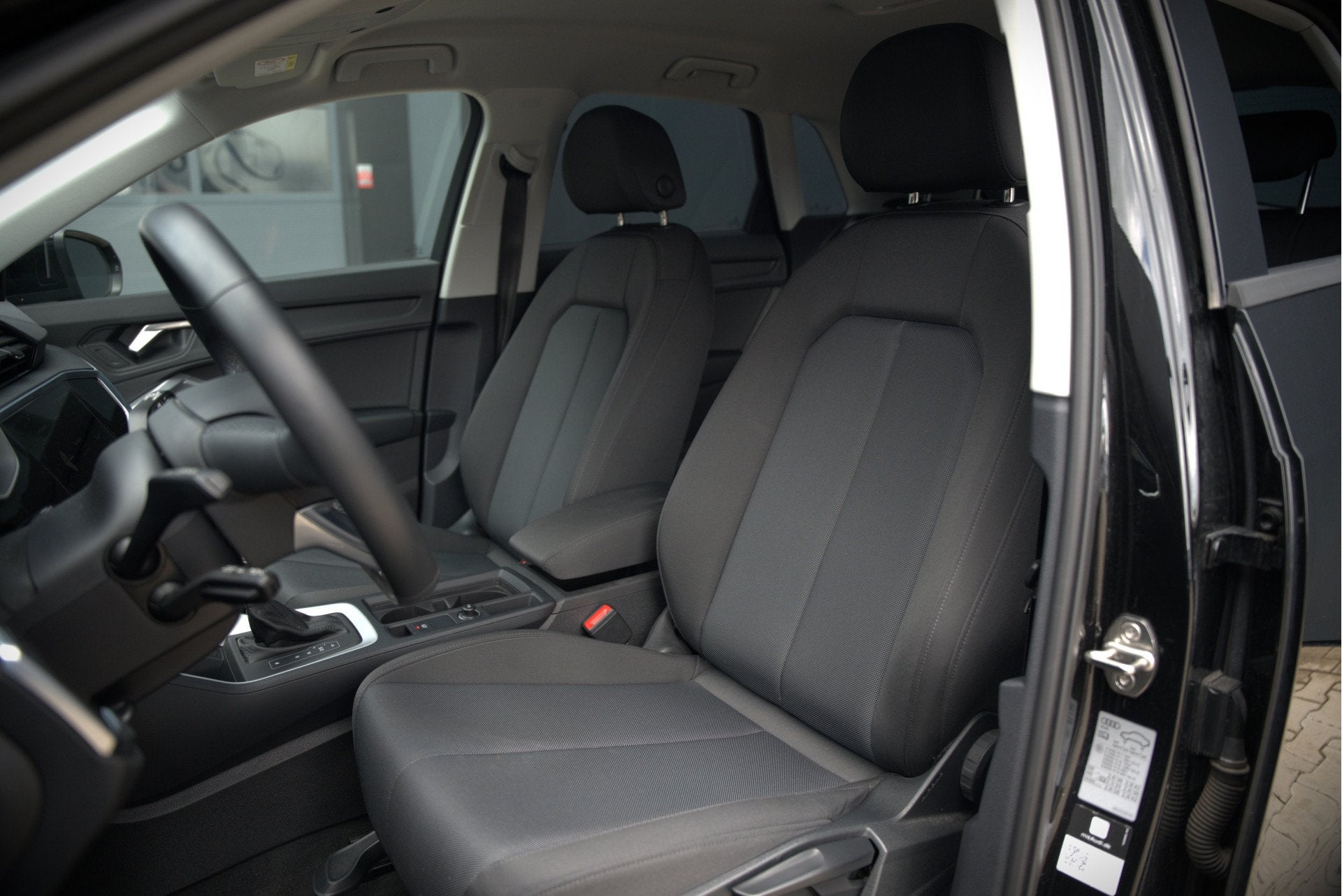 Audi Q3 45 TFSI e Advanced edition | Stoelverwarming | Navig, Auto's, Stof, Gebruikt, Zwart, 245 pk