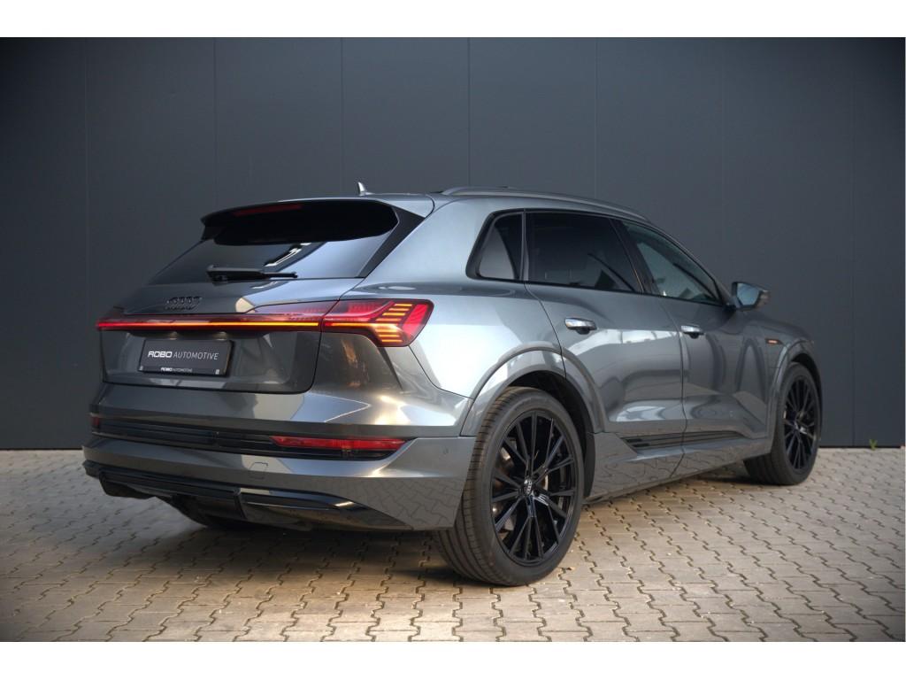 Audi e-tron e-tron 50 quattro Launch edition Black 71 kWh S-, Auto's, Automaat, Origineel Nederlands, Vierwielaandrijving, SUV of Terreinwagen