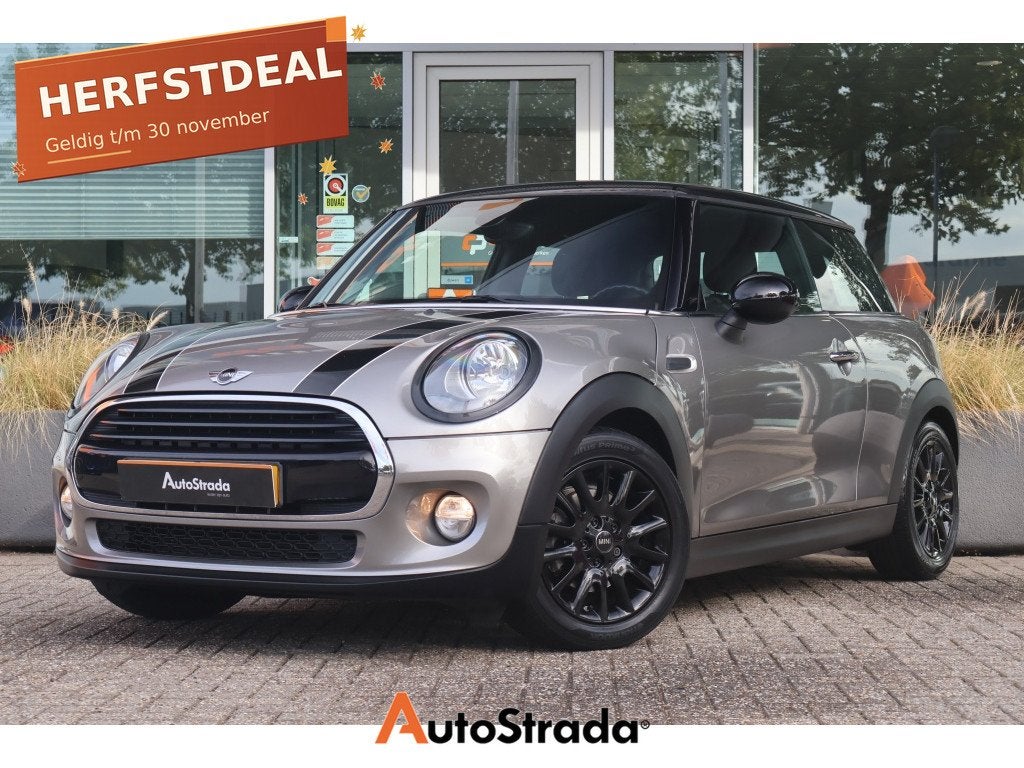 Mini Mini 1.5 Cooper 136pk | Navi | Stoelverwarming | Parkee, Auto's, Keurmerk '100% Onderhouden', Gebruikt, 4 stoelen, 49 €/maand
