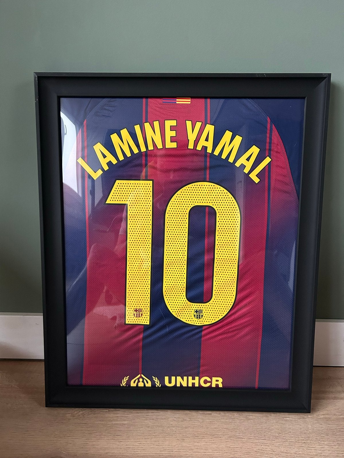 Voetbalshirt Lamine Yamal 10 ingelijst, Kunststof, Schilderijlijst, 50 cm, Nieuw