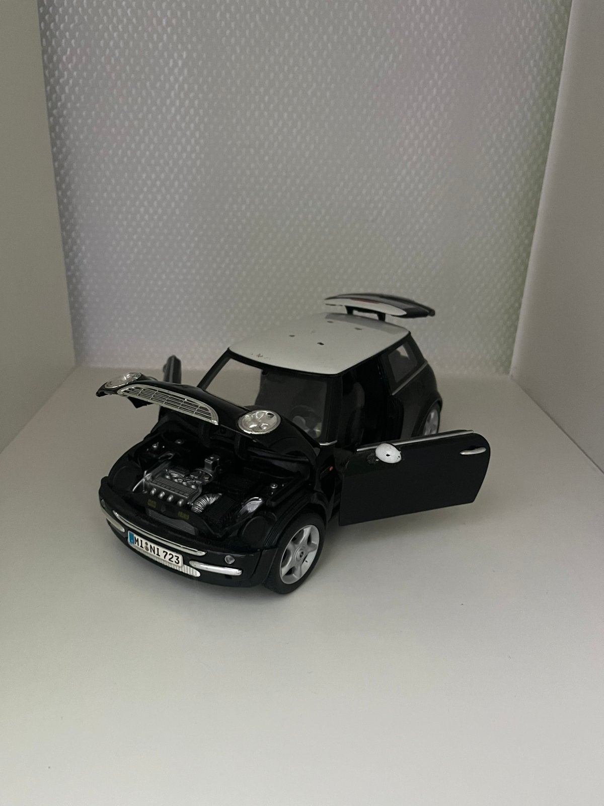 Zwarte mini cooper model auto (wat groter), Ophalen of Verzenden, Zo goed als nieuw, Auto