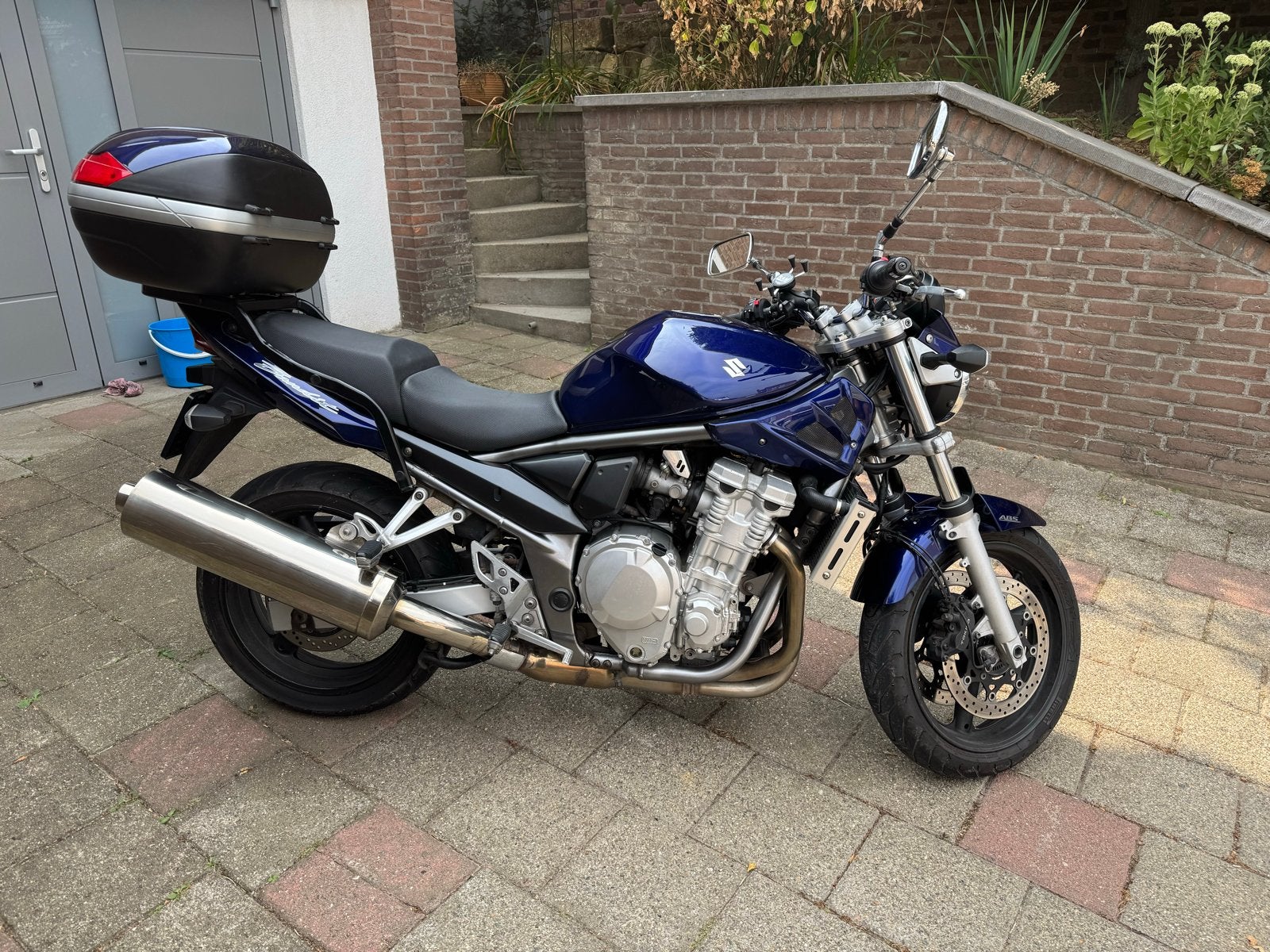 Suzuki GSF 650 Bandit - Inclusief koffer en RAM mount, 4 cilinders, Motorrijbewijs A, Gebruikt, Particulier
