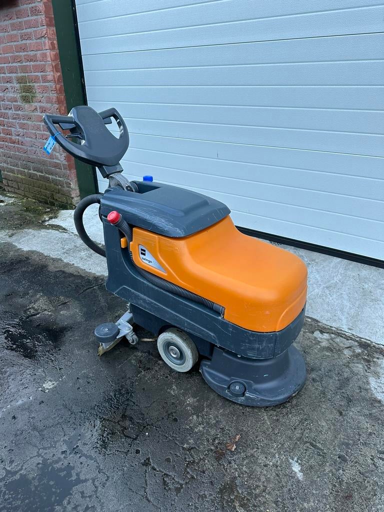 Taski Swingo 455 Schrobmachine, Huis en Inrichting, Schoonmaakartikelen, Ophalen, Overige typen