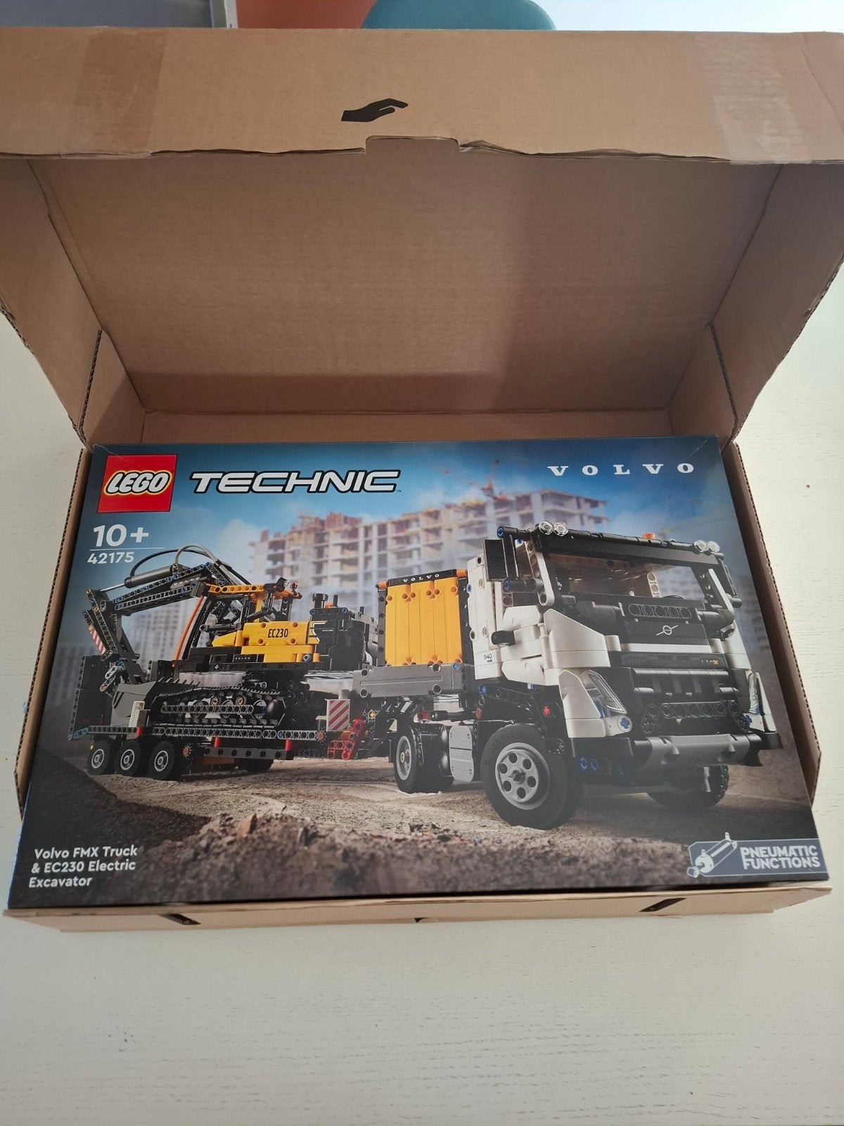 Lego technic 42175 Nieuw, Ophalen of Verzenden, Groter dan 1:32, Auto, Overige merken