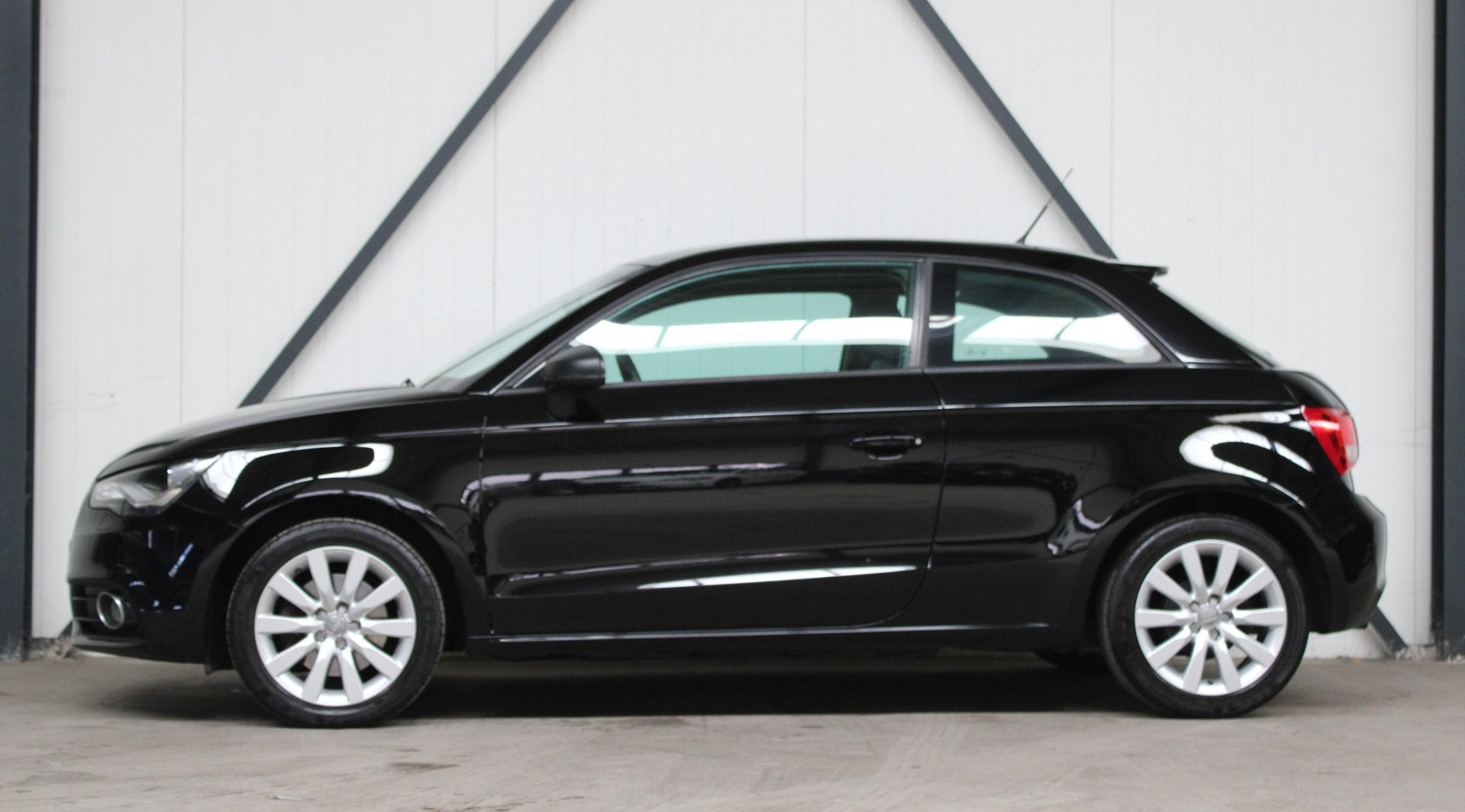 Foto 3 van Audi A1 1.4 TFSI Ambition l 1e eigenaar l Xenon l LED l Spor
