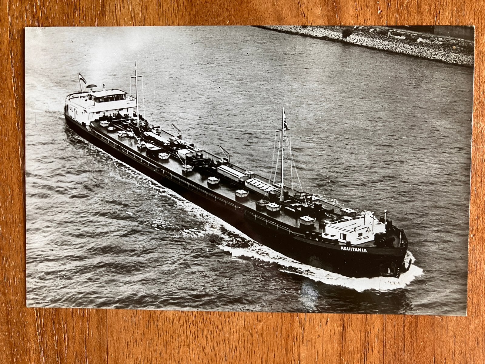 Motortankschip Aquitania - Grootste Motorschip op de Rijn, Verzamelen, Ophalen of Verzenden, Zo goed als nieuw, Motorboot, Kaart, Foto of Prent