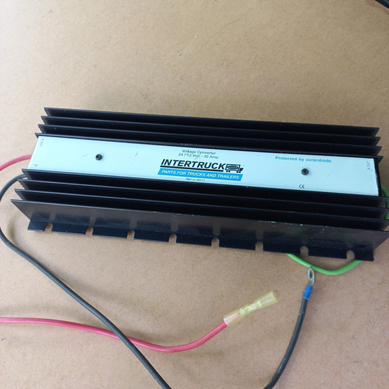Omvormer 24/12 Volt-30 Amp, Ophalen of Verzenden
