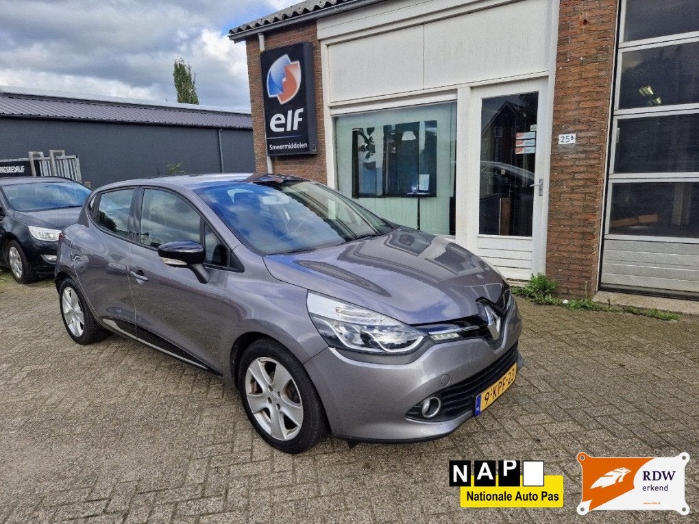 Renault Clio 1.5 dCi Dynamique / Drives super (bj 2013), Voorwielaandrijving, 4 cilinders, 96 €/maand, Origineel Nederlands