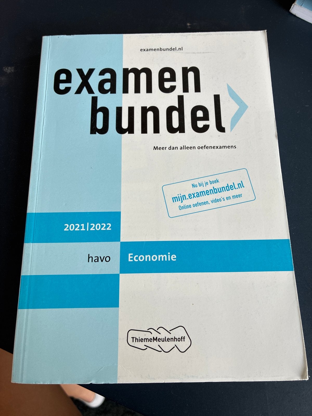 Examenbundel HAVO Economie 2021/2022, Ophalen of Verzenden, Zo goed als nieuw, HAVO, Economie