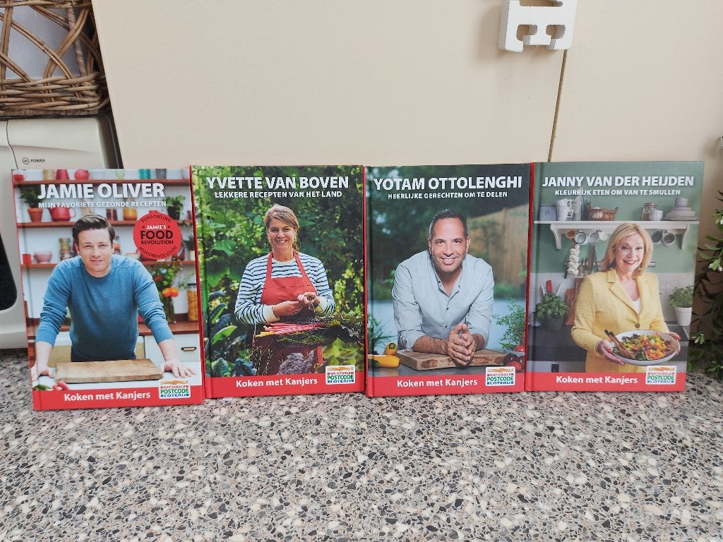 serie Postcodeloterij kookboeken deel 1 tm 4, Boeken, Ophalen, Nieuw, Overige gebieden