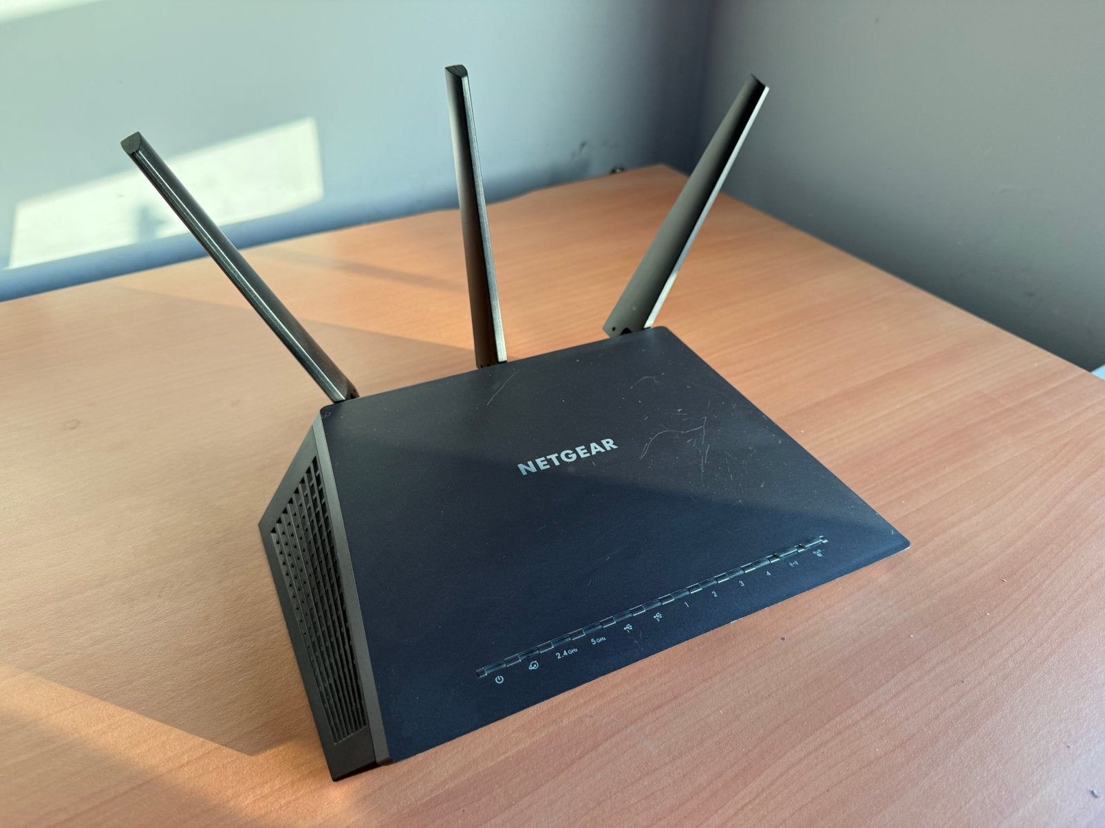 Netgear NIGHTHAWK R7000 AC1900, Ophalen of Verzenden, Zo goed als nieuw