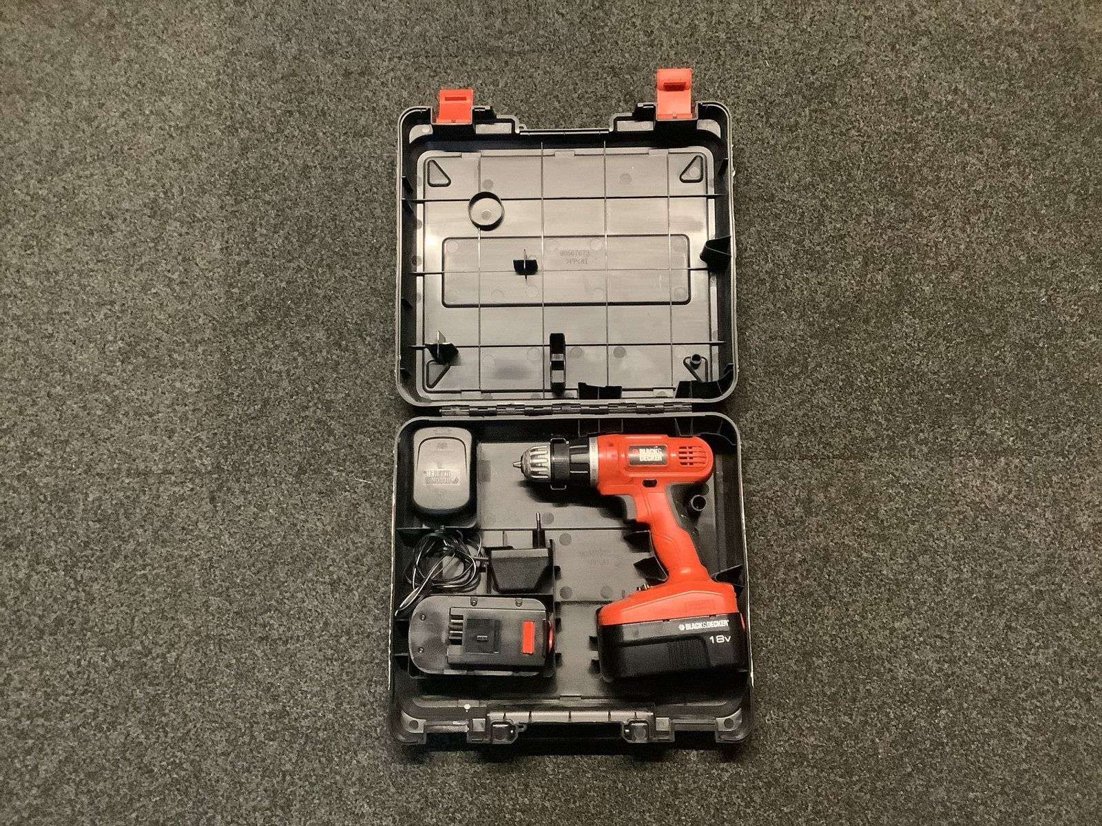 Black & Decker 18V Boormachine met Koffer en Accu, Ophalen, Gebruikt, Variabele snelheid, Boor- en Schroefmachine