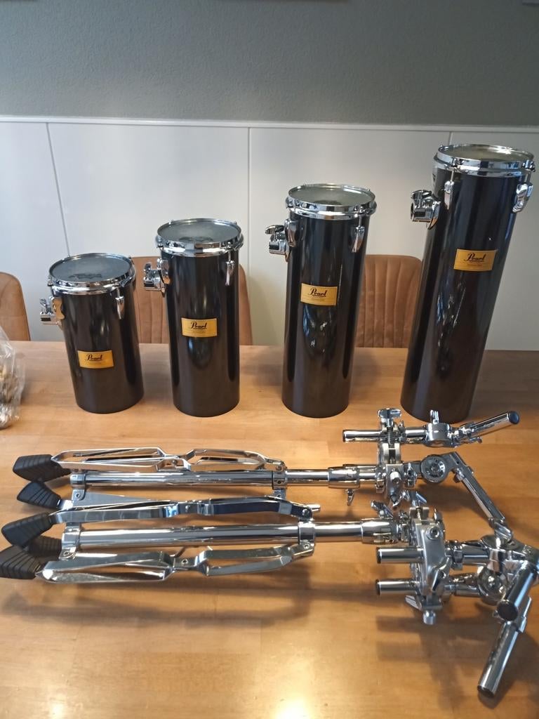 Pearl aluminium 4 x Rocket Toms in top conditie, Muziek en Instrumenten, Percussie, Ophalen of Verzenden, Zo goed als nieuw, Trommel