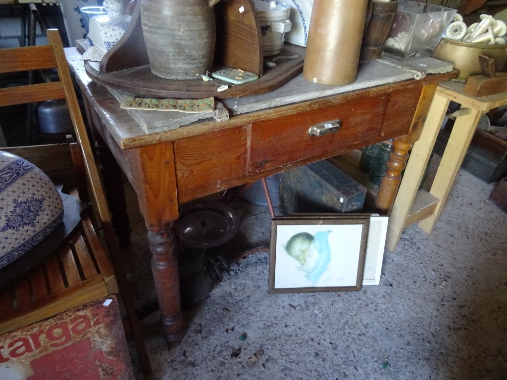 antieke Franse tafel met lade, Ophalen