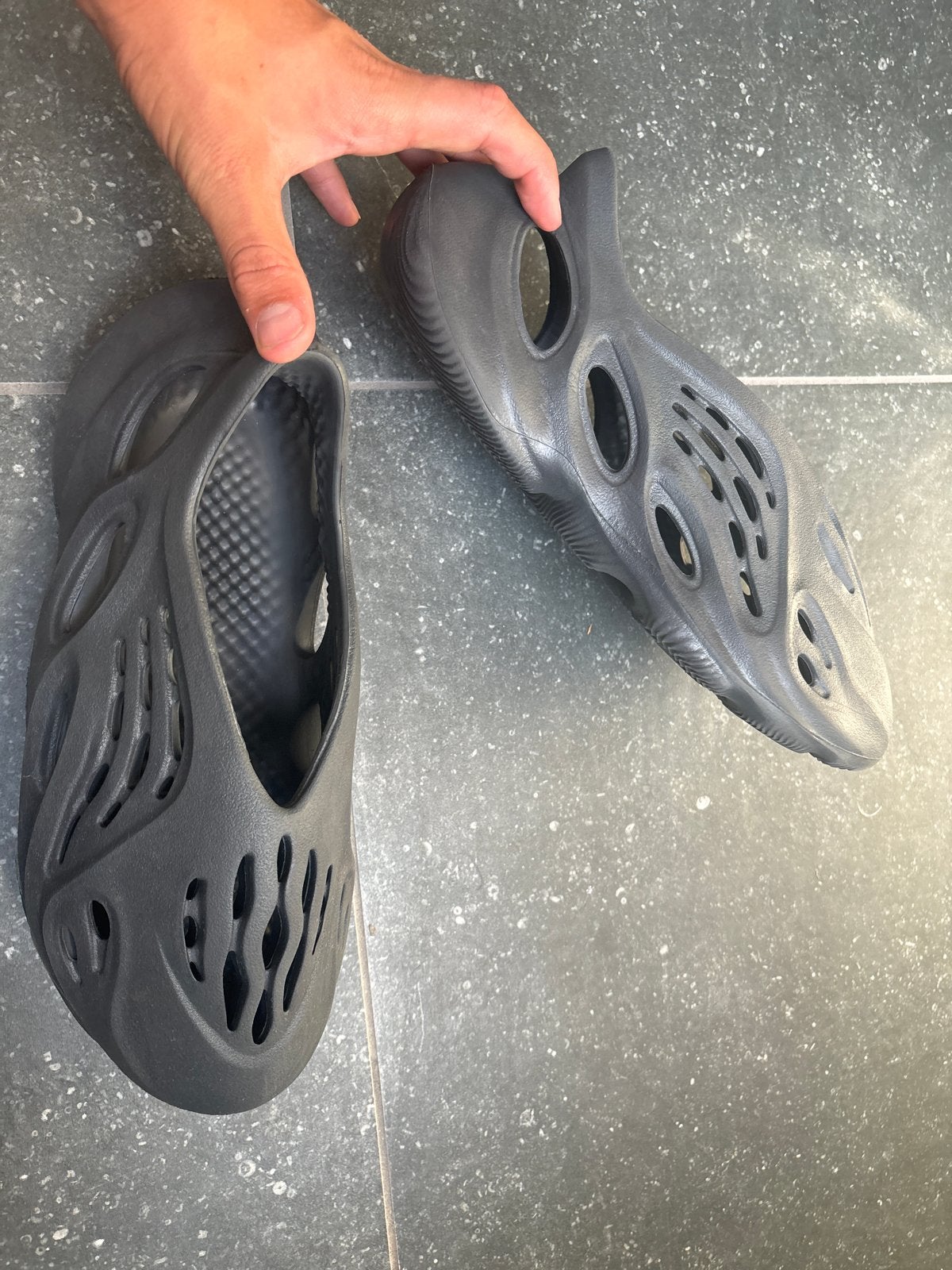 Adidas Yeezy Foam Runner - Maat 42, Kleding | Heren, Ophalen, Gedragen, Zwart, Slippers