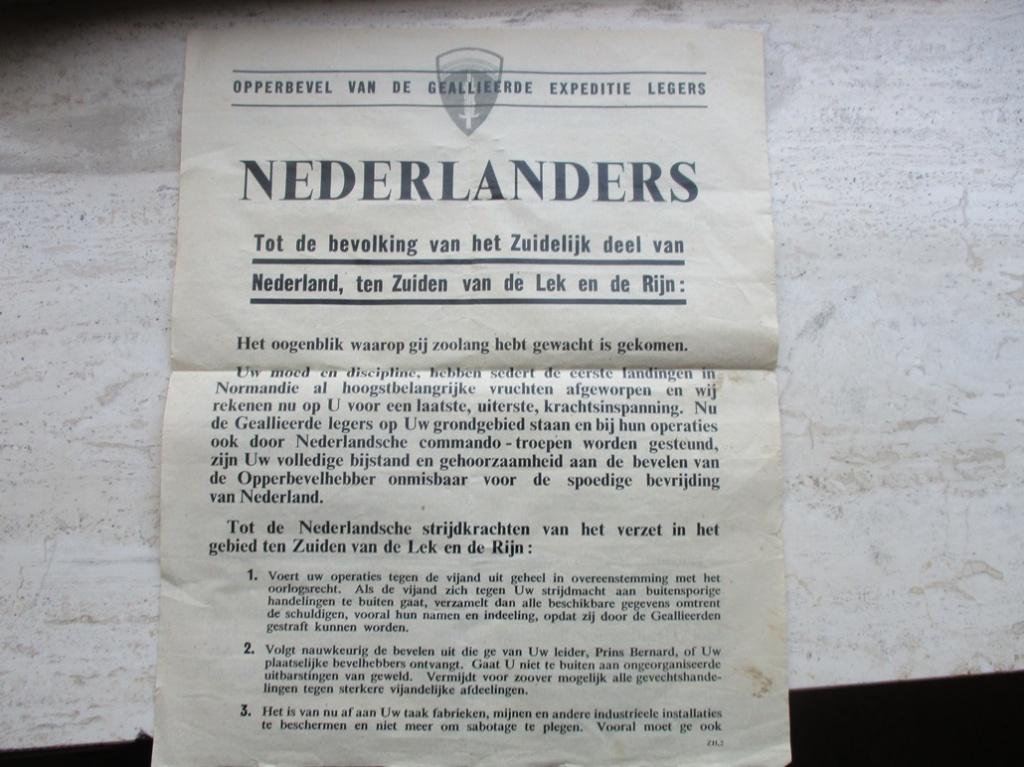 Proclamatie dag der bevrijding groot formaat!, Verzamelen, Militaria | Tweede Wereldoorlog, Verzenden, Overige soorten, Nederland