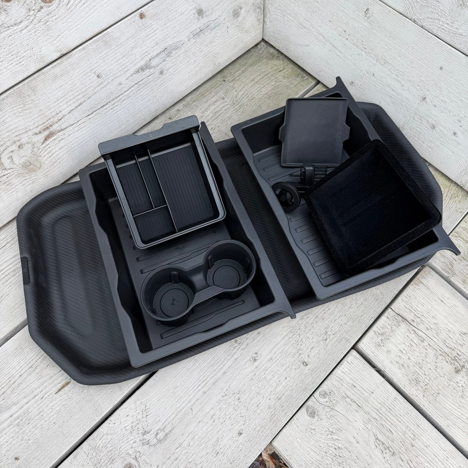 Tesla Model Y / 7-pack accessoires en bescherming (soms M3), Auto-onderdelen, Ophalen, Nieuw