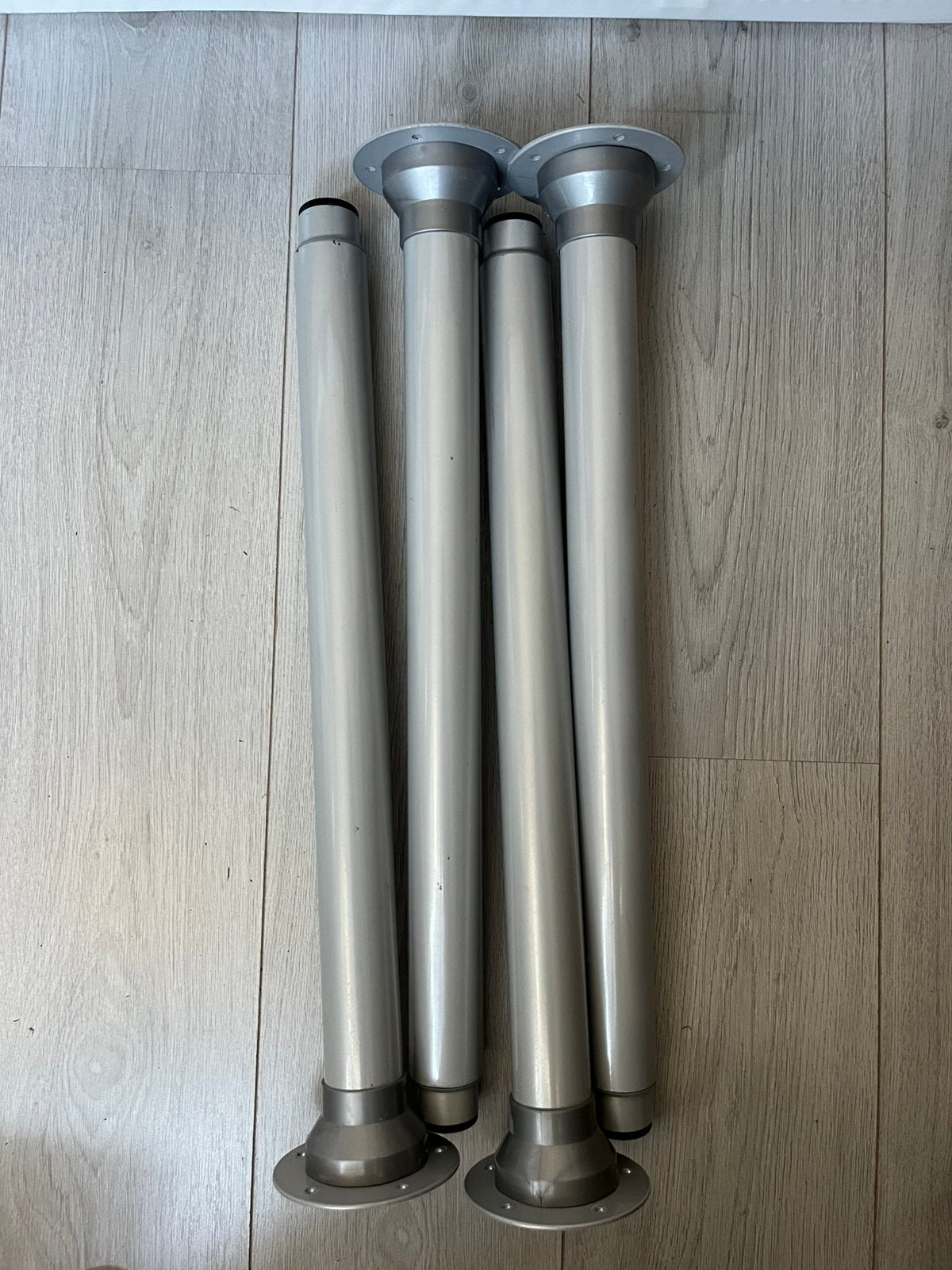 Ikea bureau poten, Ophalen, 100 tot 150 cm, Rond, 50 tot 100 cm