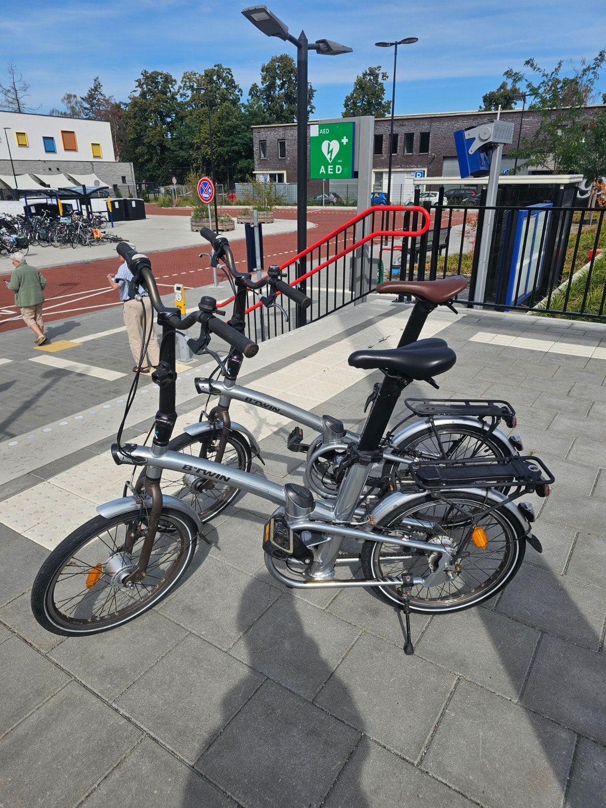 2X Btwin tilt vouwfietsen met riemaandrijv naafversnellingen, Versnellingen, Ophalen of Verzenden, Zo goed als nieuw, Totaal opvouwbaar