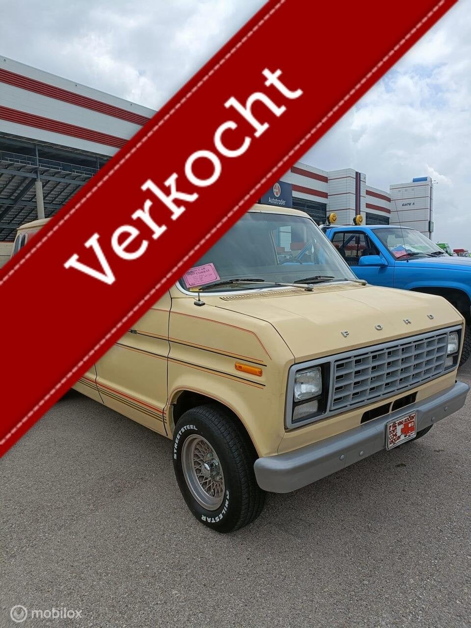 1981 Ford E100 Econoline Shorty Van, foto 3