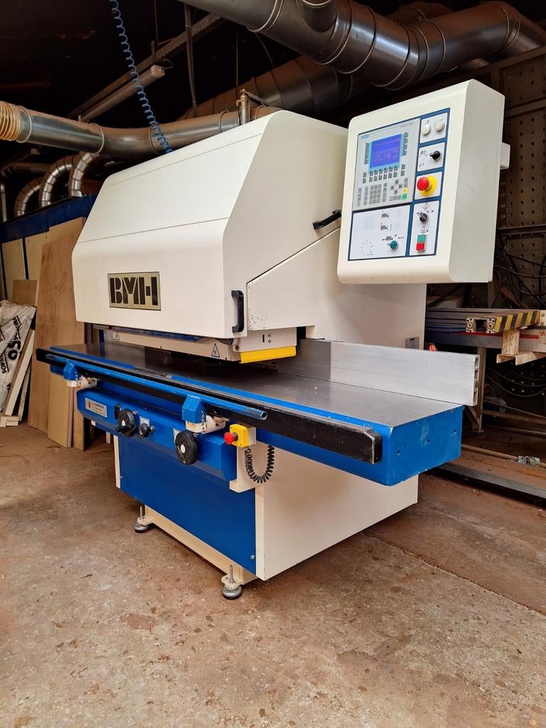 Freesmachine houtbewerking, Ophalen