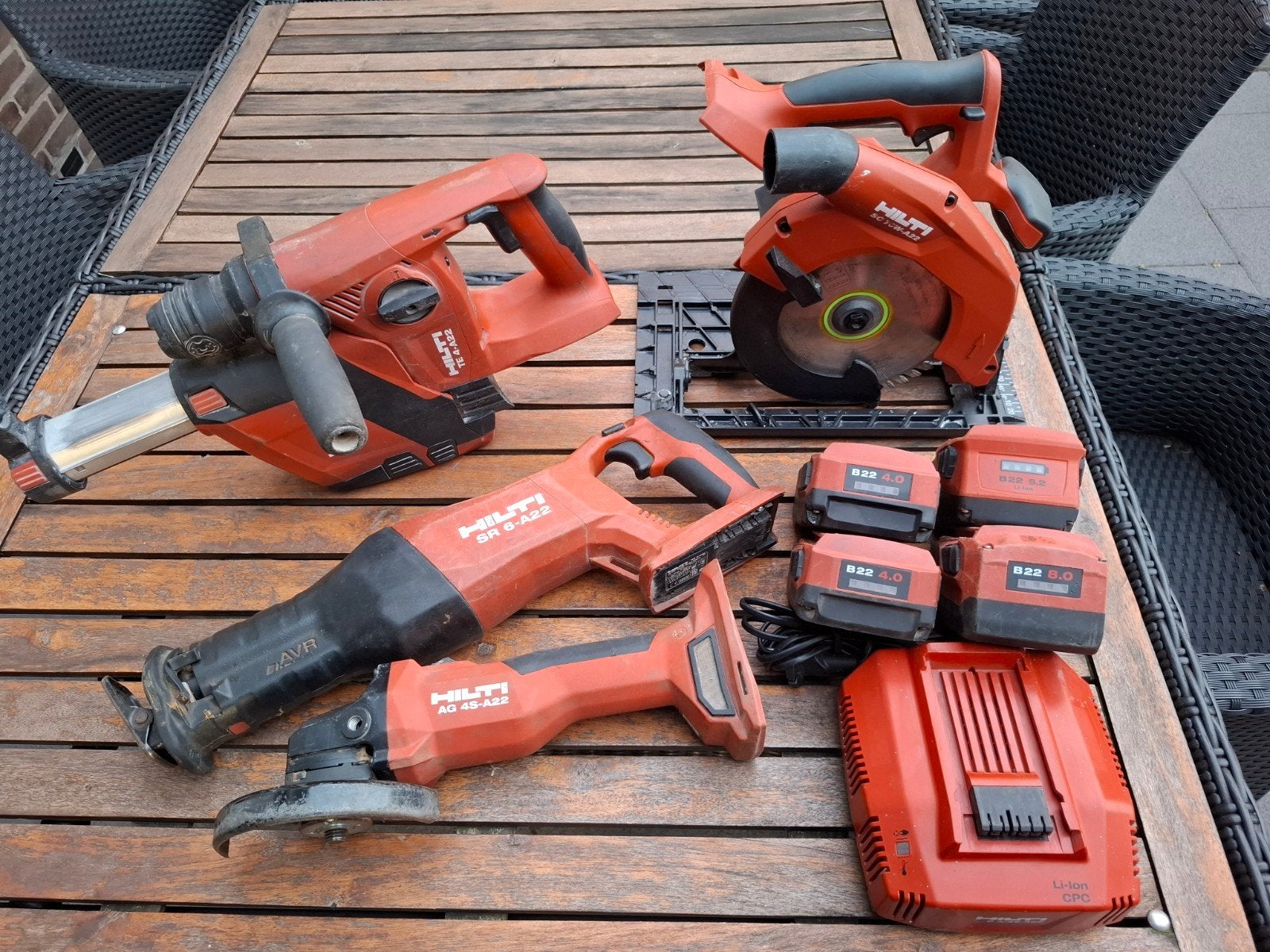 Hilti 22V