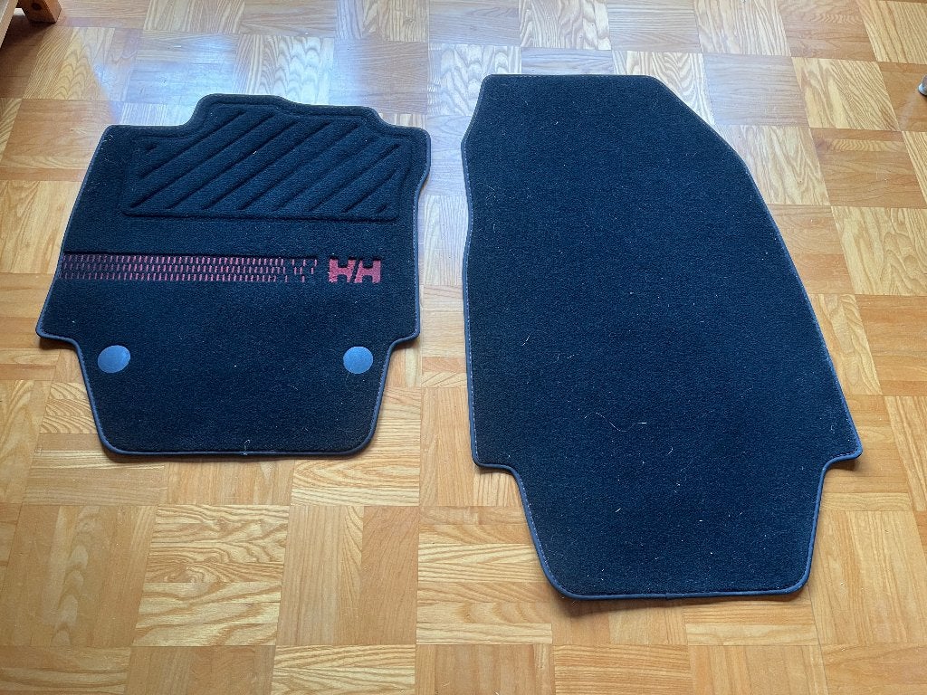 originele matten set Renault Captur Helly Hansen, Ophalen, Gebruikt, Renault