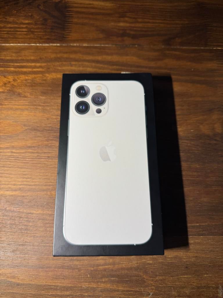 iPhone 13 Pro Max Silver Wit - Zo goed als nieuw, Telecommunicatie, Mobiele telefoons | Apple iPhone, 128 GB, Wit, 78 %, Ophalen of Verzenden