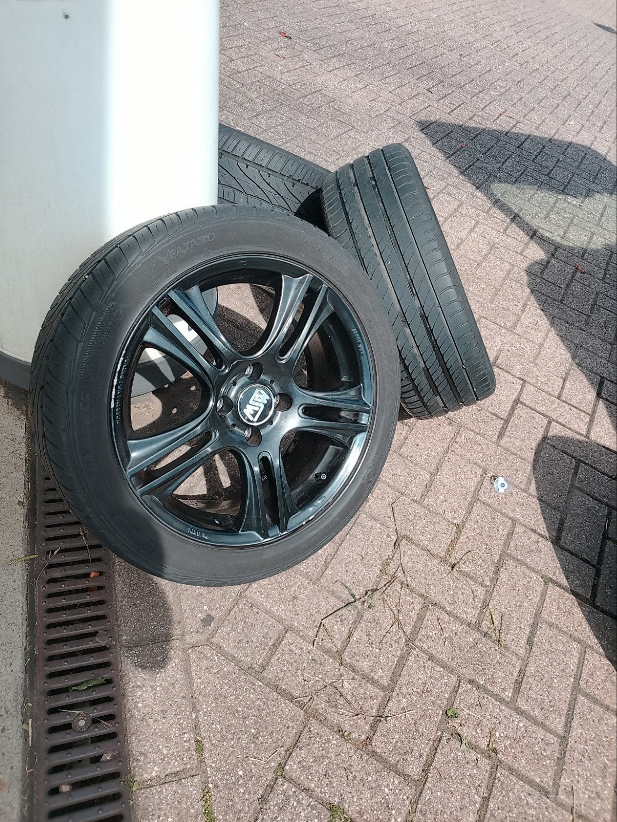 MSW 17 inch velgen 4x108 met Michelin/Paxaro banden, Banden en Velgen, 17 inch, Zomerbanden, 205 mm