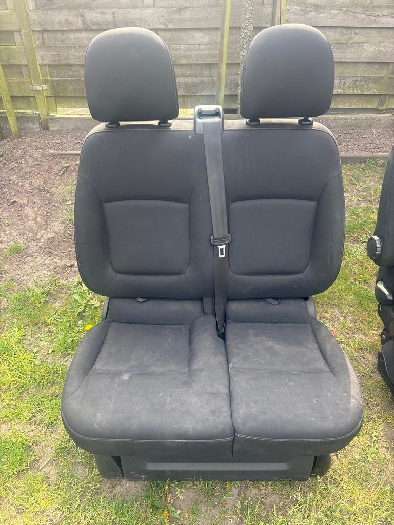 Bijrijdersbank Renault Trafic 2016, Auto-onderdelen, Interieur en Bekleding, Ophalen, Gebruikt, Renault