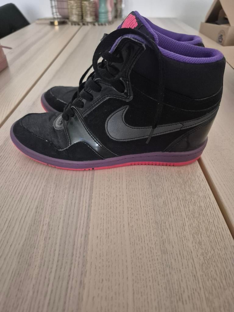 Nike sleehak sneaker maat 41, Ophalen of Verzenden, Schoenen