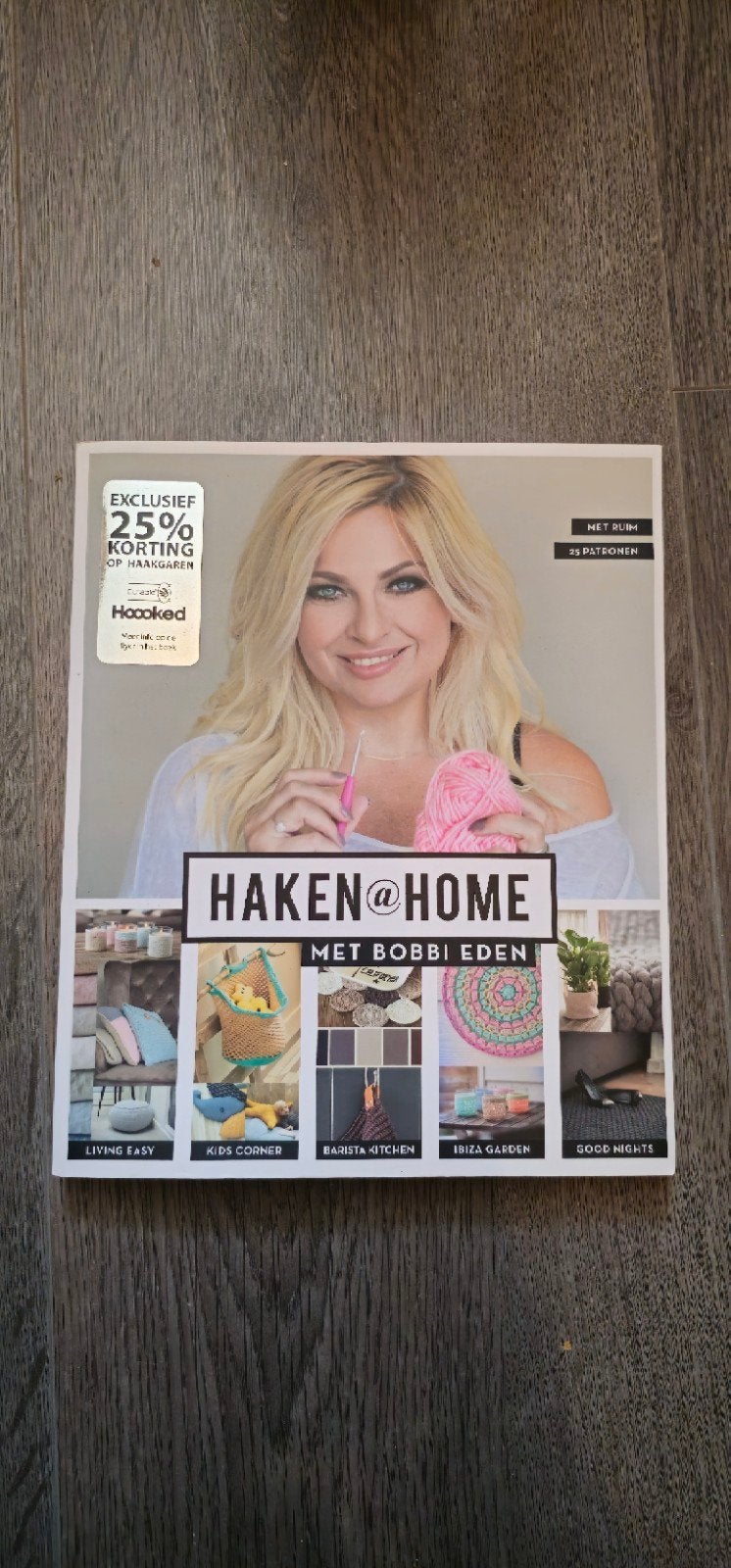 haken met Bobbi Eden, Hobby en Vrije tijd, Ophalen of Verzenden, Zo goed als nieuw, Haken, Patroon of Boek