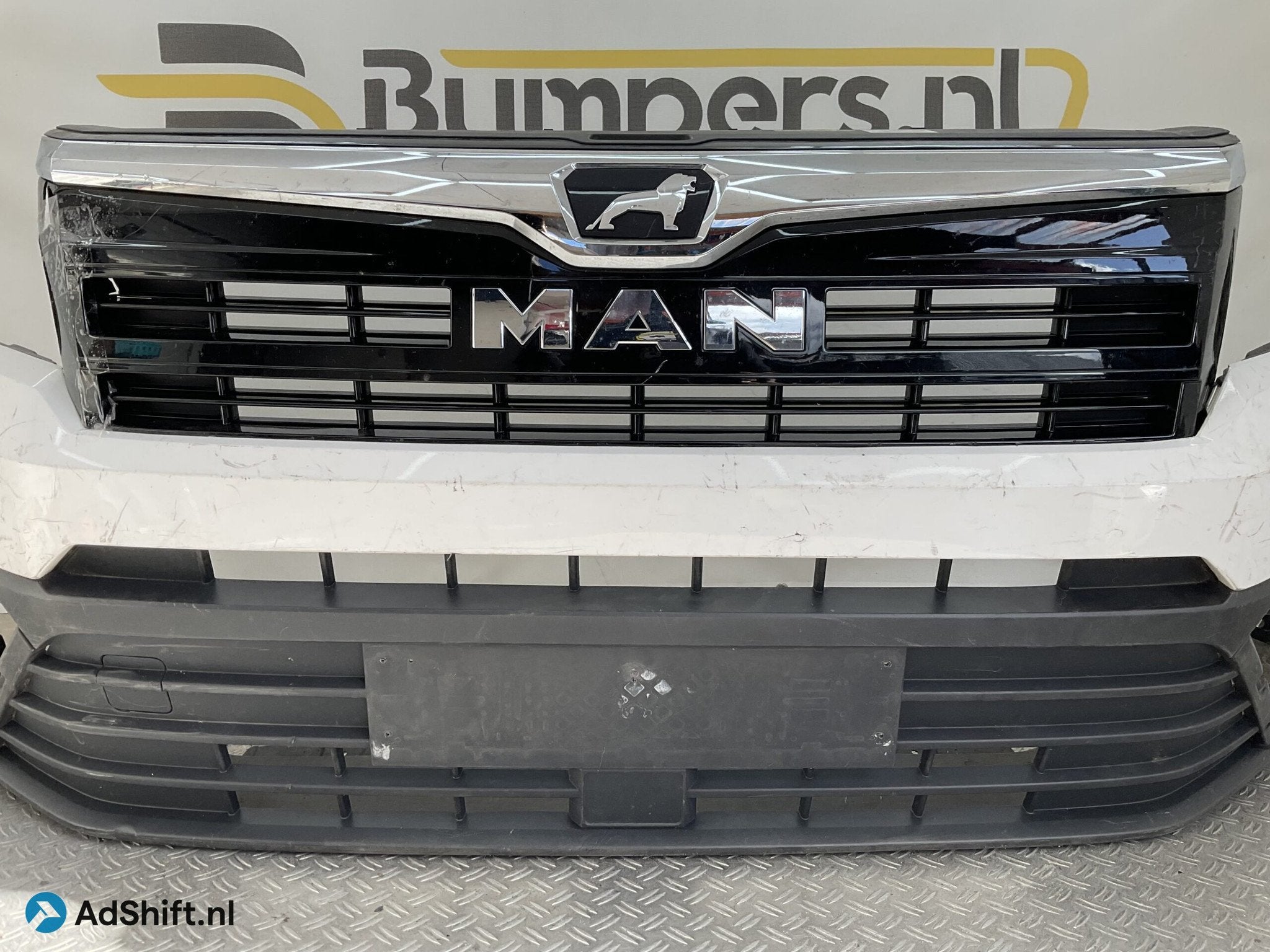Bumper Volkswagen Crafter 7C0 MAN TGE 18-26 7C0807221 Voorbu, Bumper