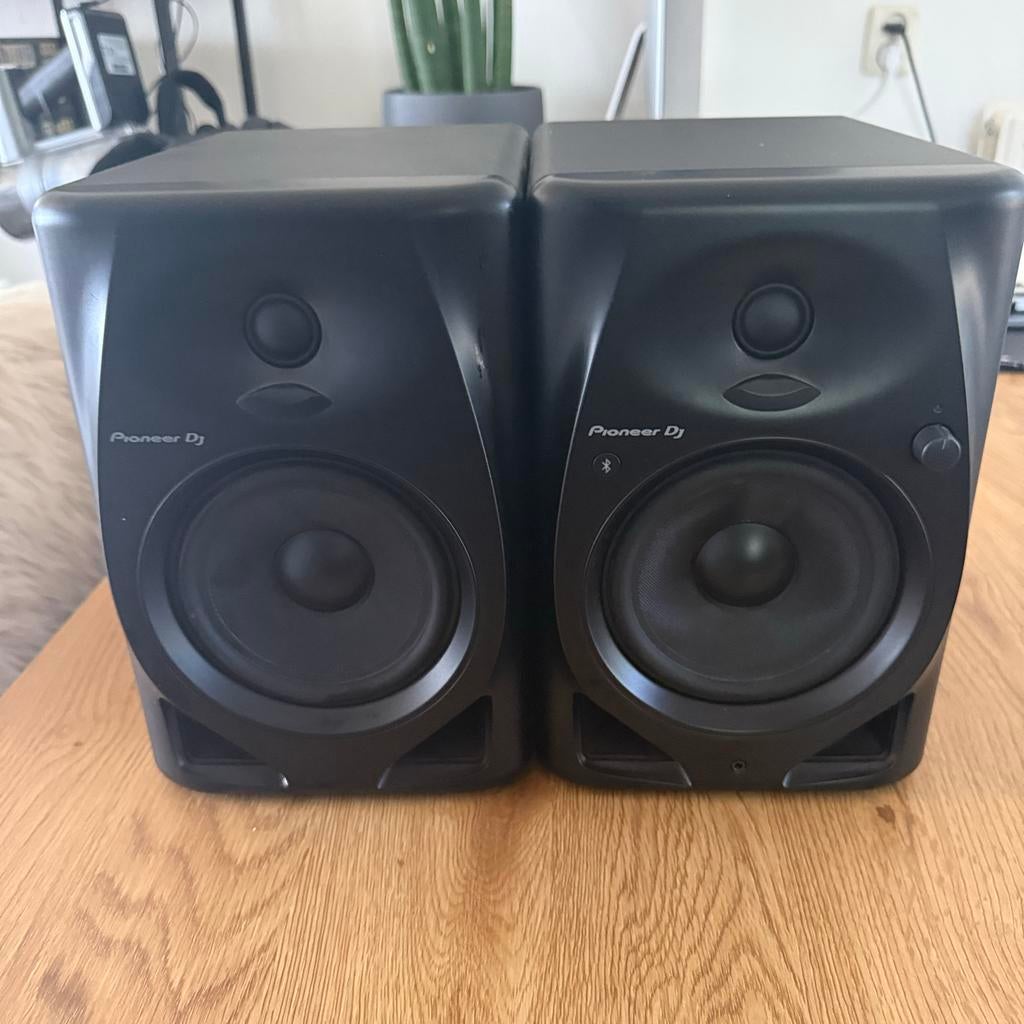Pioneer DJ DM-40BT Bluetooth actieve monitoren