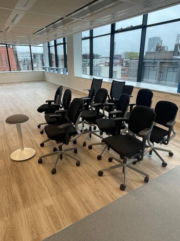 13x Bureaustoelen Ahrend, Ophalen, Gebruikt, Zwart, Bureaustoel