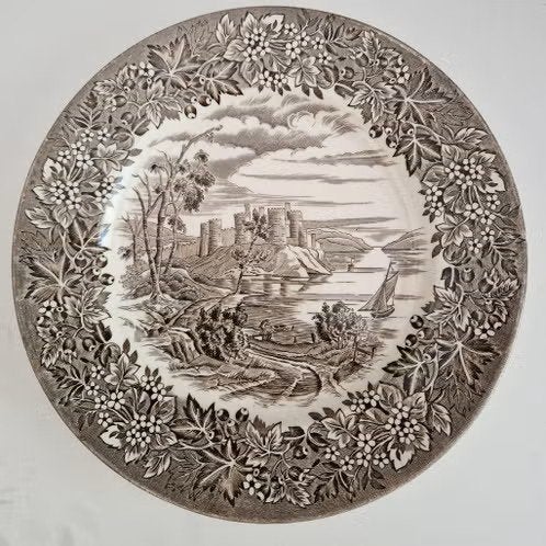 Staffordshire bord - Bruingrijze kleur - Castles, Antiek en Kunst, Ophalen of Verzenden