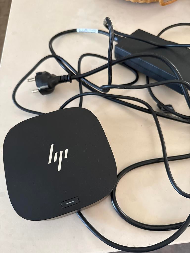 HP USB-C Dock G5 docking station met adapter, Computers en Software, Dockingstations, Ophalen of Verzenden, Zo goed als nieuw