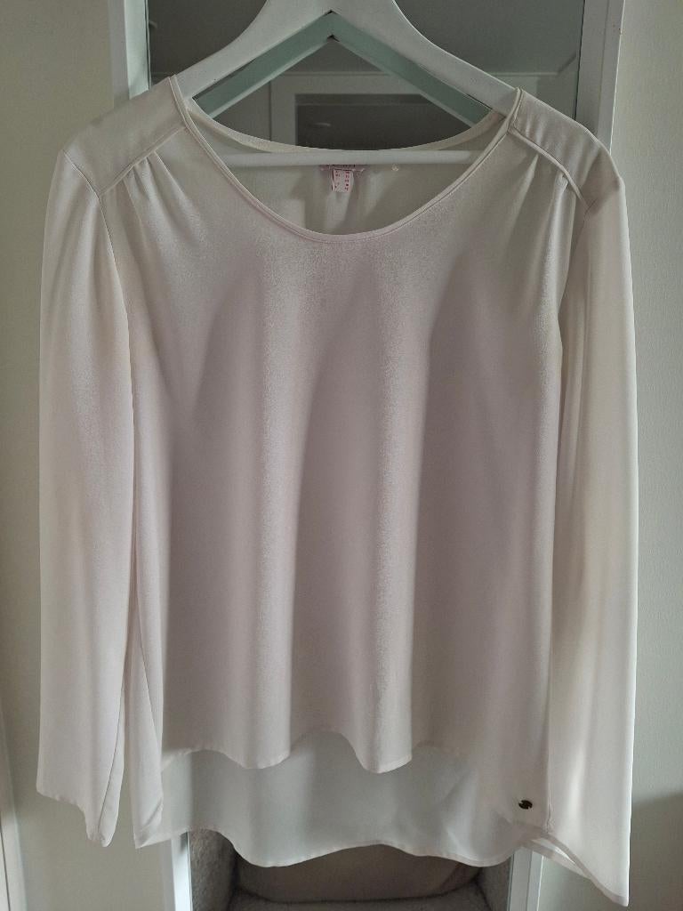Lichte blouse, Maat 38/40 (M), Overige kleuren, Ophalen of Verzenden, Zo goed als nieuw