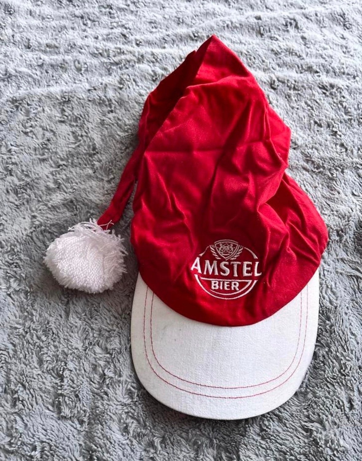 Amstel bier kerst muts pet, Diversen, Kerst, Ophalen of Verzenden, Nieuw