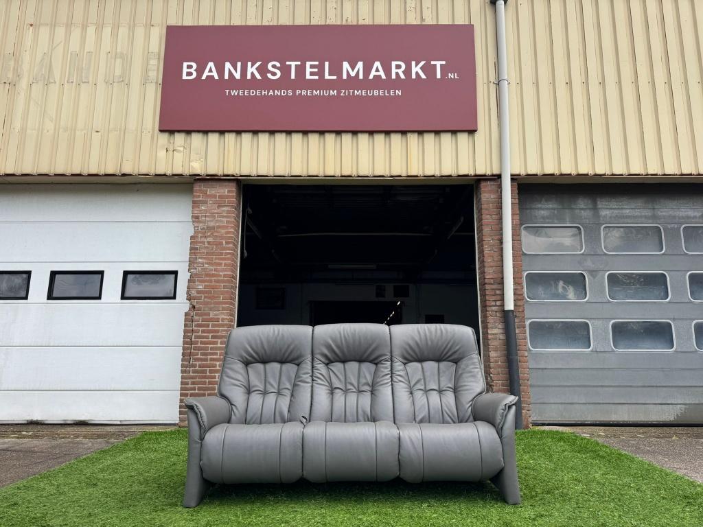 Bankstel Himolla grijs leren relax elektrisch bank ZGAN, Ophalen, Design, Driepersoons, 75 tot 100 cm