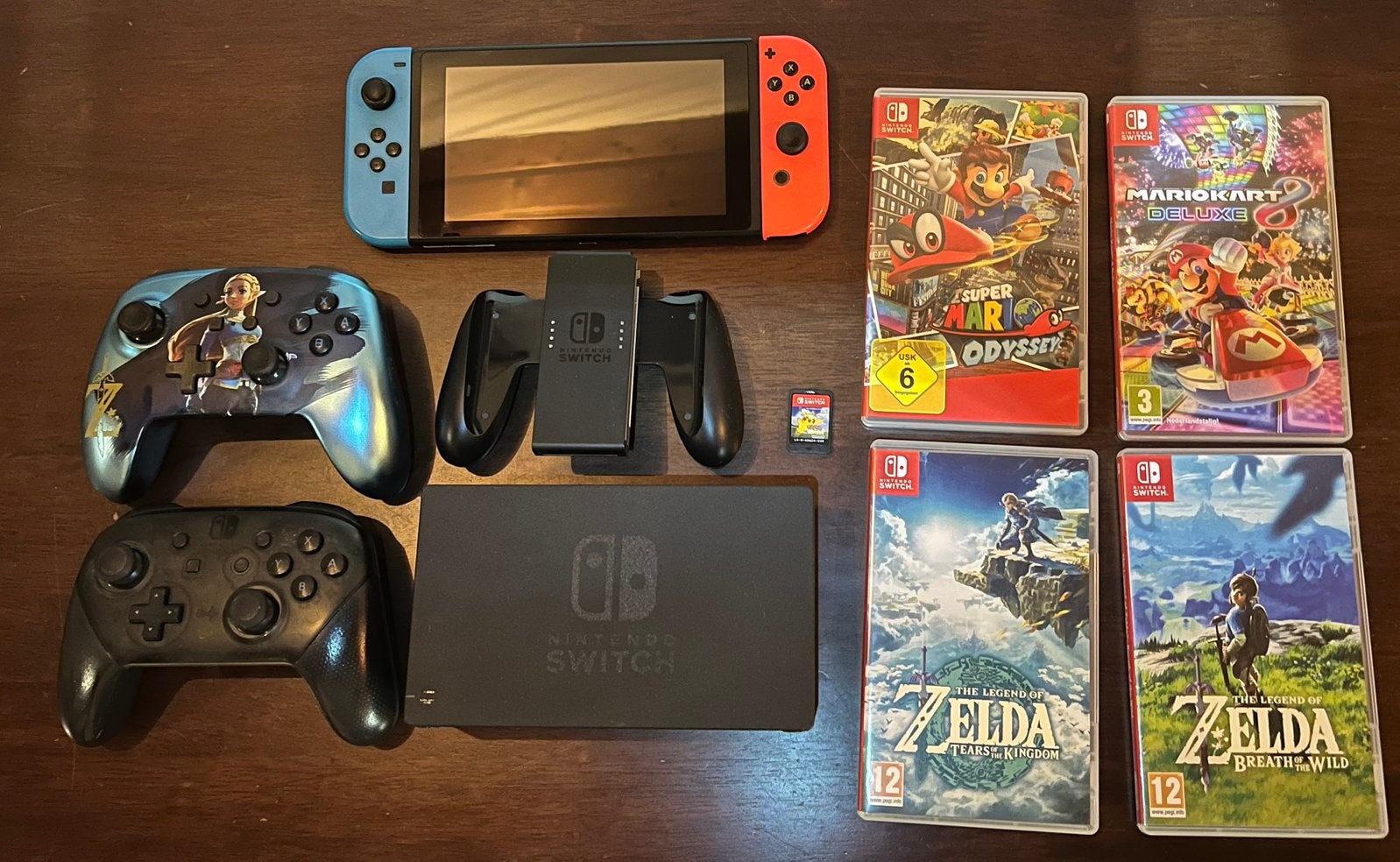 Nintendo Switch met 5 games en 2 controllers, Ophalen, Met 2 controllers, Switch Original, Gebruikt